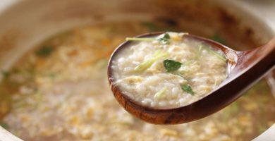 Tori Zosui sopa arroz con pollo