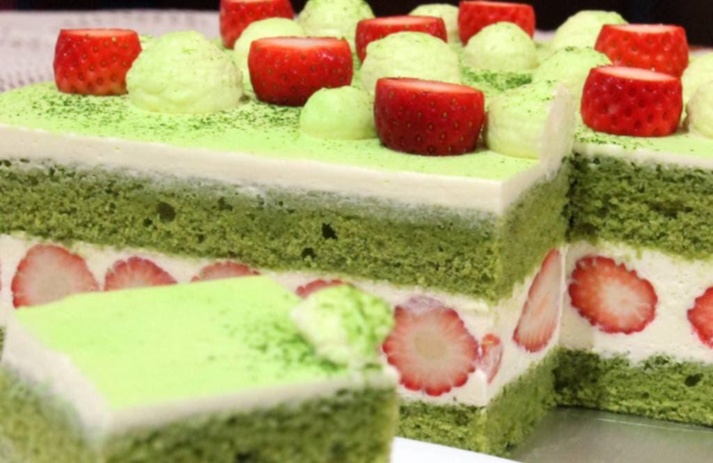 Bizcocho Matcha Shortcake