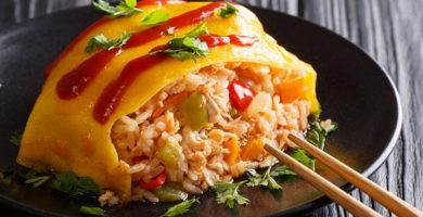 Omurice arroz relleno